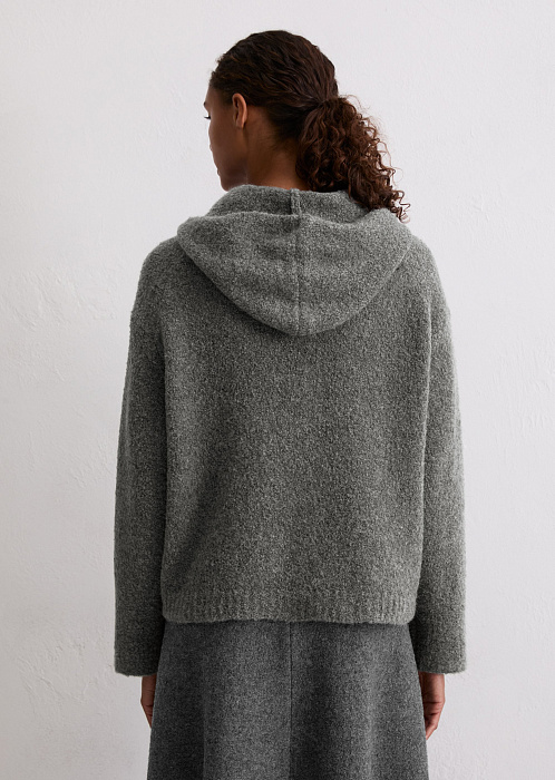 Худи из буклированной пряжи
