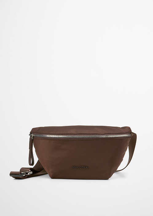 Темно-коричневый