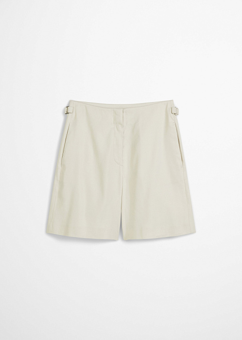 Светло-бежевый