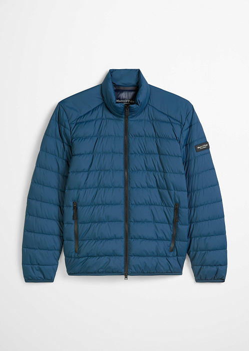 Темно-синий