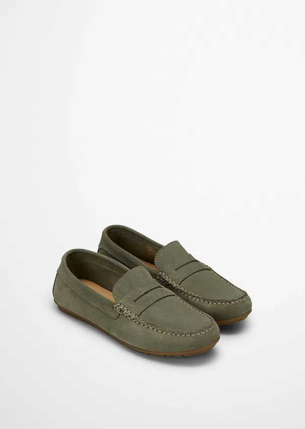 Мокасины из замши