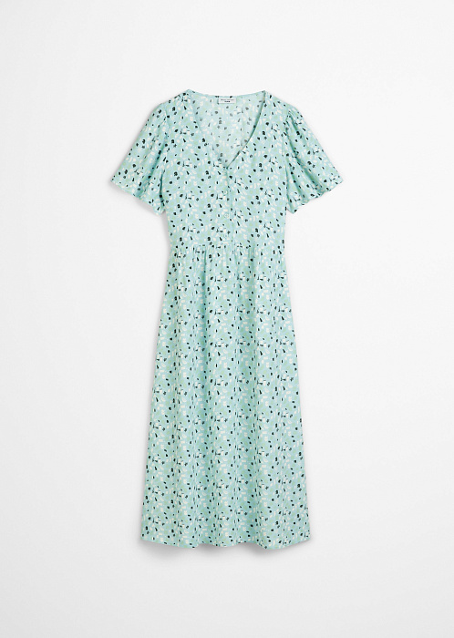 Светло-голубой