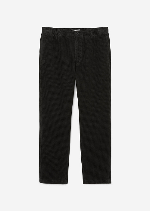 Темно-коричневый