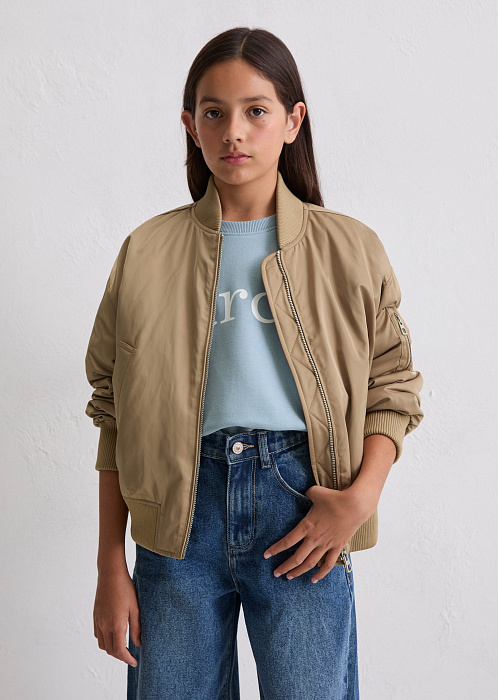 Бомбер свободного кроя