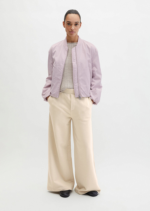 Бомбер из переработанного полиэстера