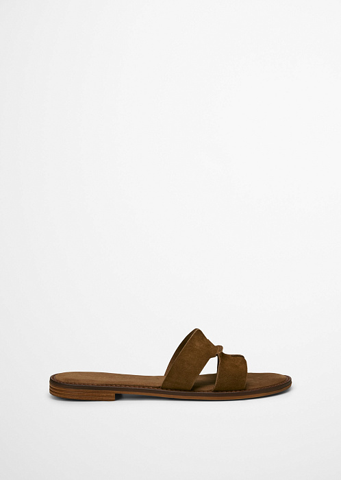 Коричневый