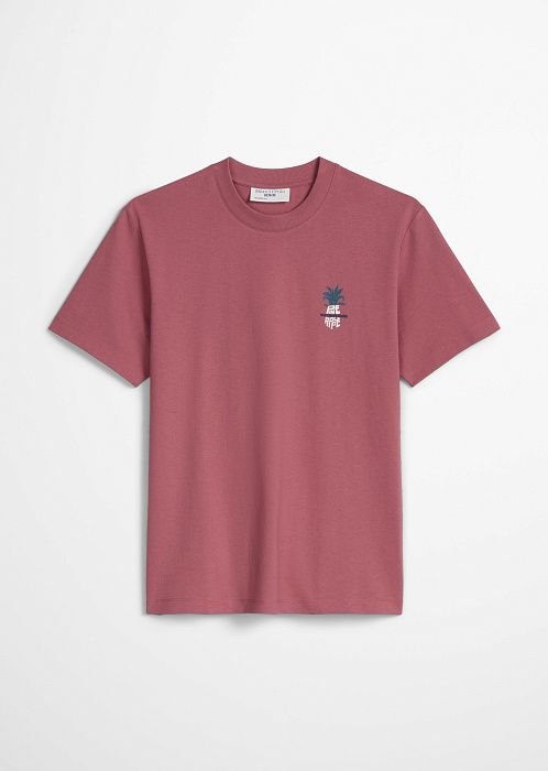 Пыльно-красный