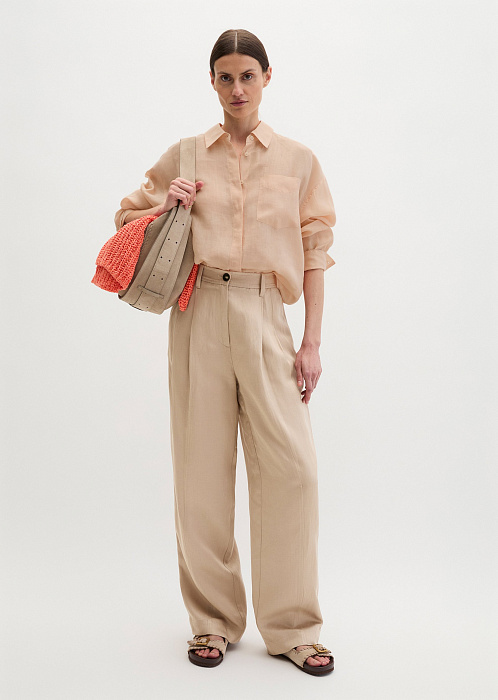 Блузка из рами