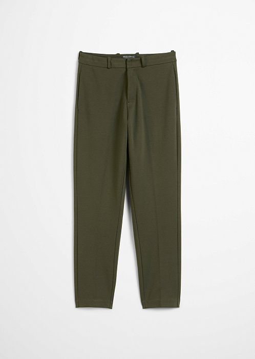 Коричнево-зеленый