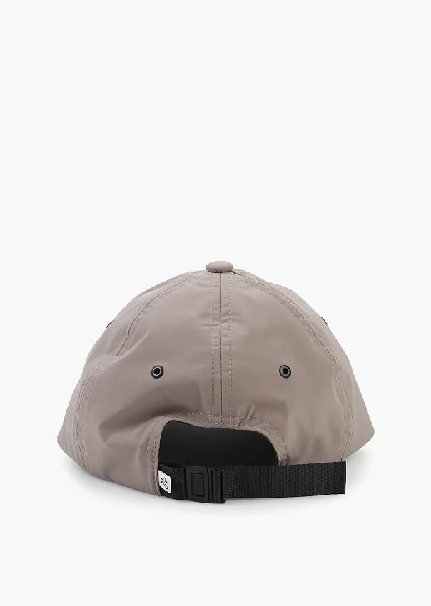 Кепка из переработанного полиэстера