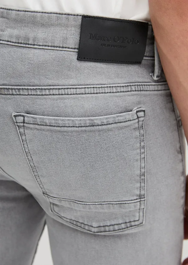 Джинсы зауженные из смесового хлопка