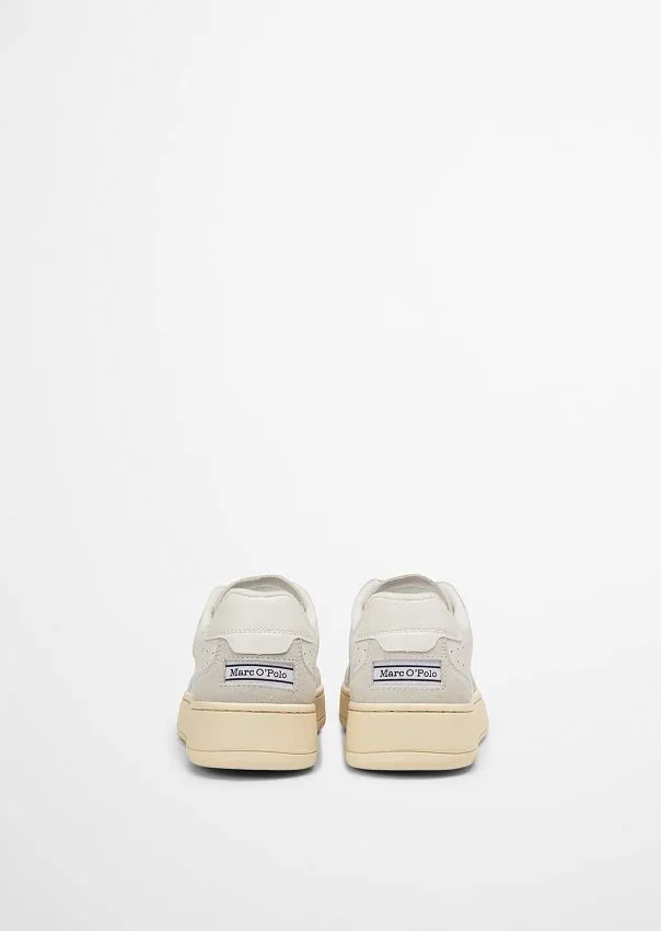 Кроссовки из натуральной кожи