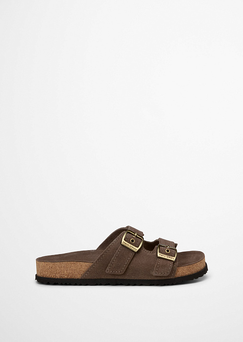 Коричневый