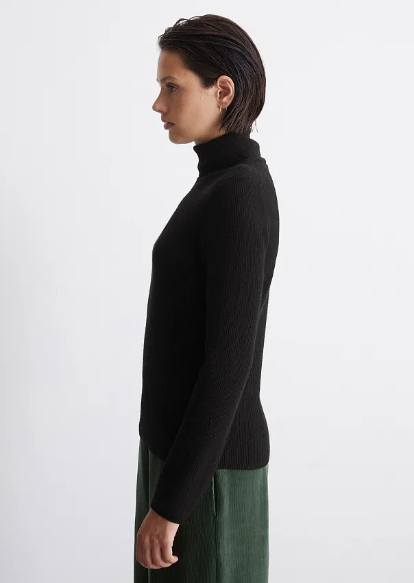 Водолазка из смесовой шерсти