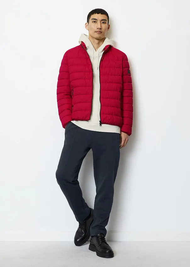 Легкая стеганая куртка из водооталкивающего материала