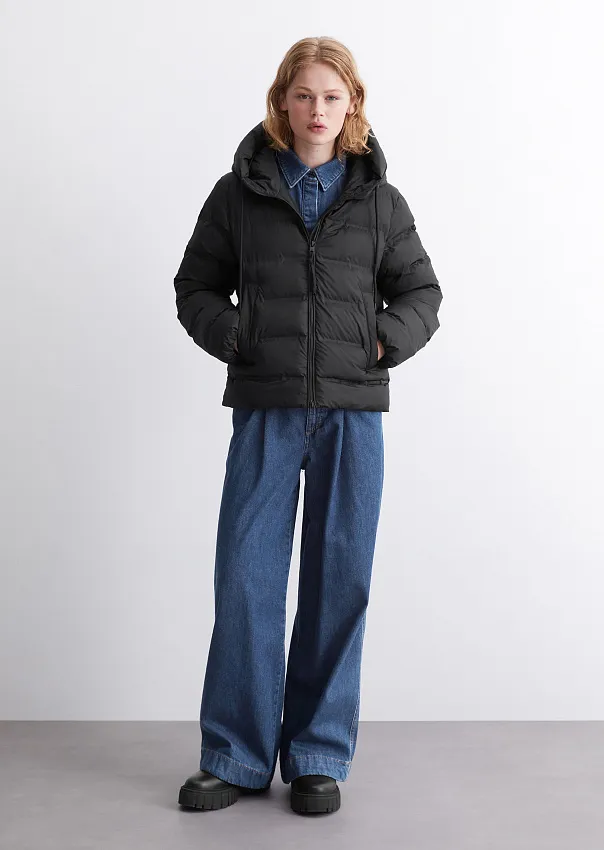 Куртка из переработанных материалов