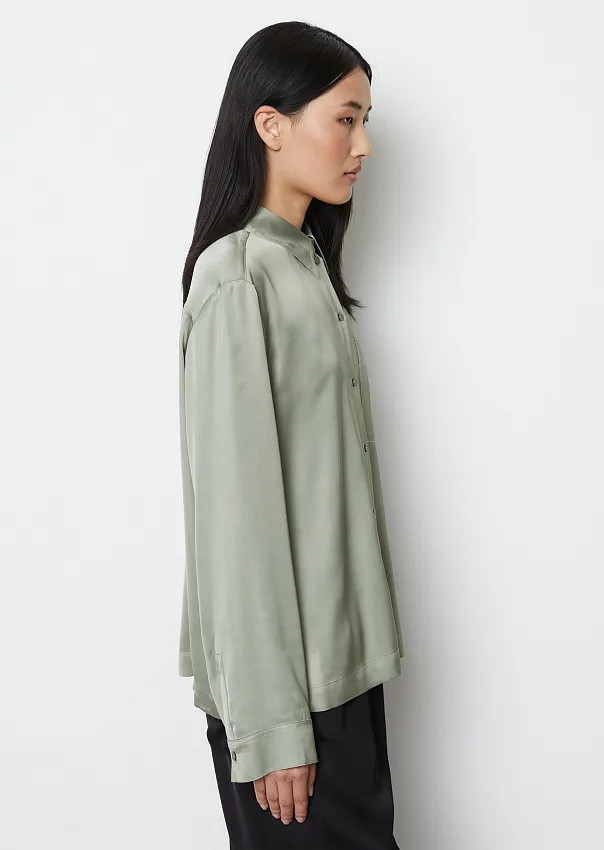 Рубашка из вискозы