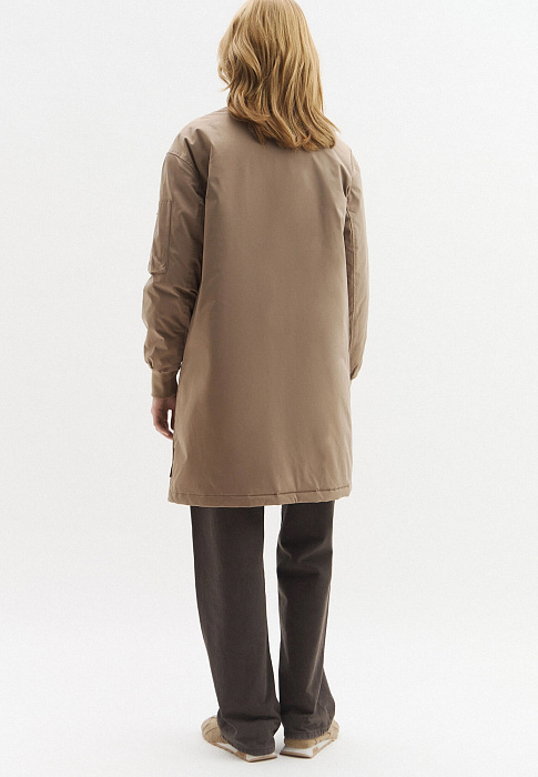 Парка с легким утеплителем 
