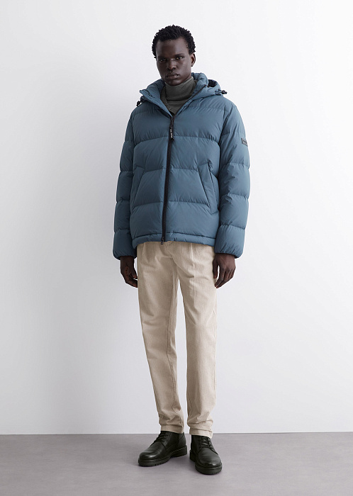 Пуховик со съемным капюшоном