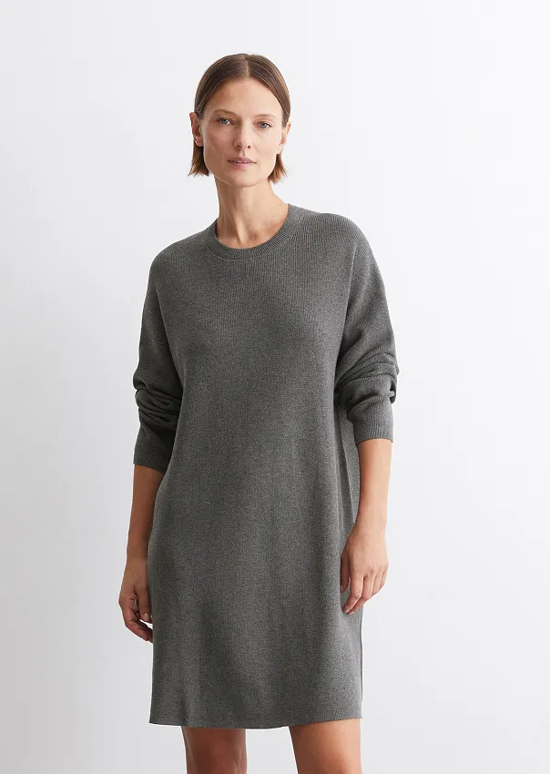 Трикотажное платье из смесового хлопка