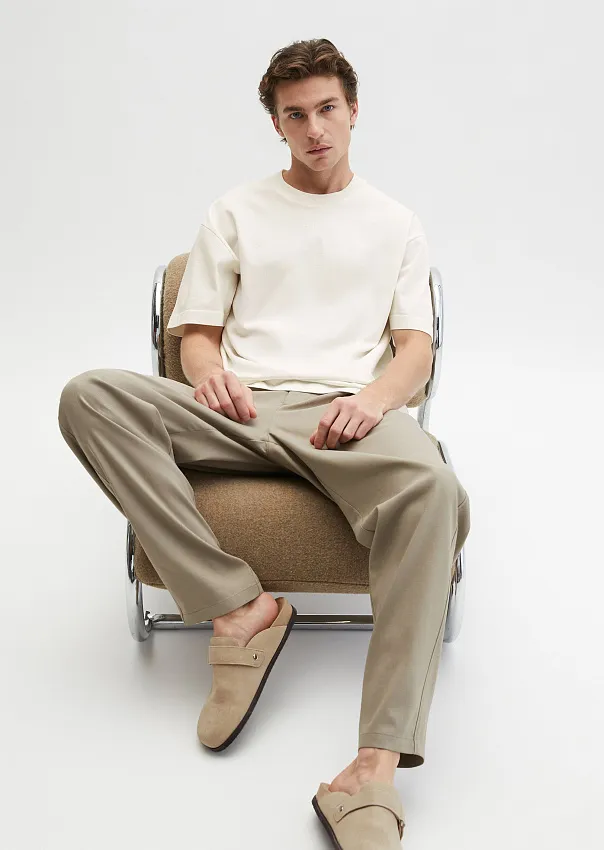 Футболка из плотного джерси